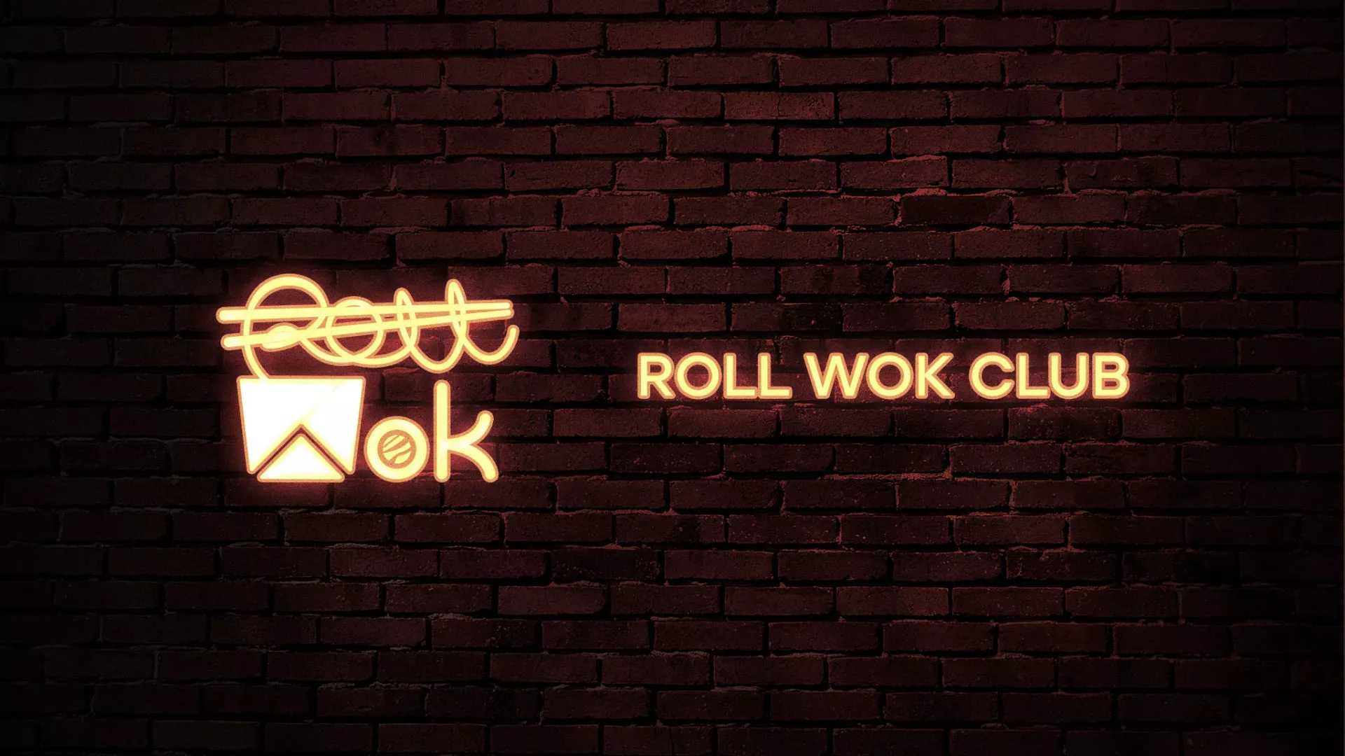 Разработка логотипа суши-бара «Roll Wok Club» в Петушках